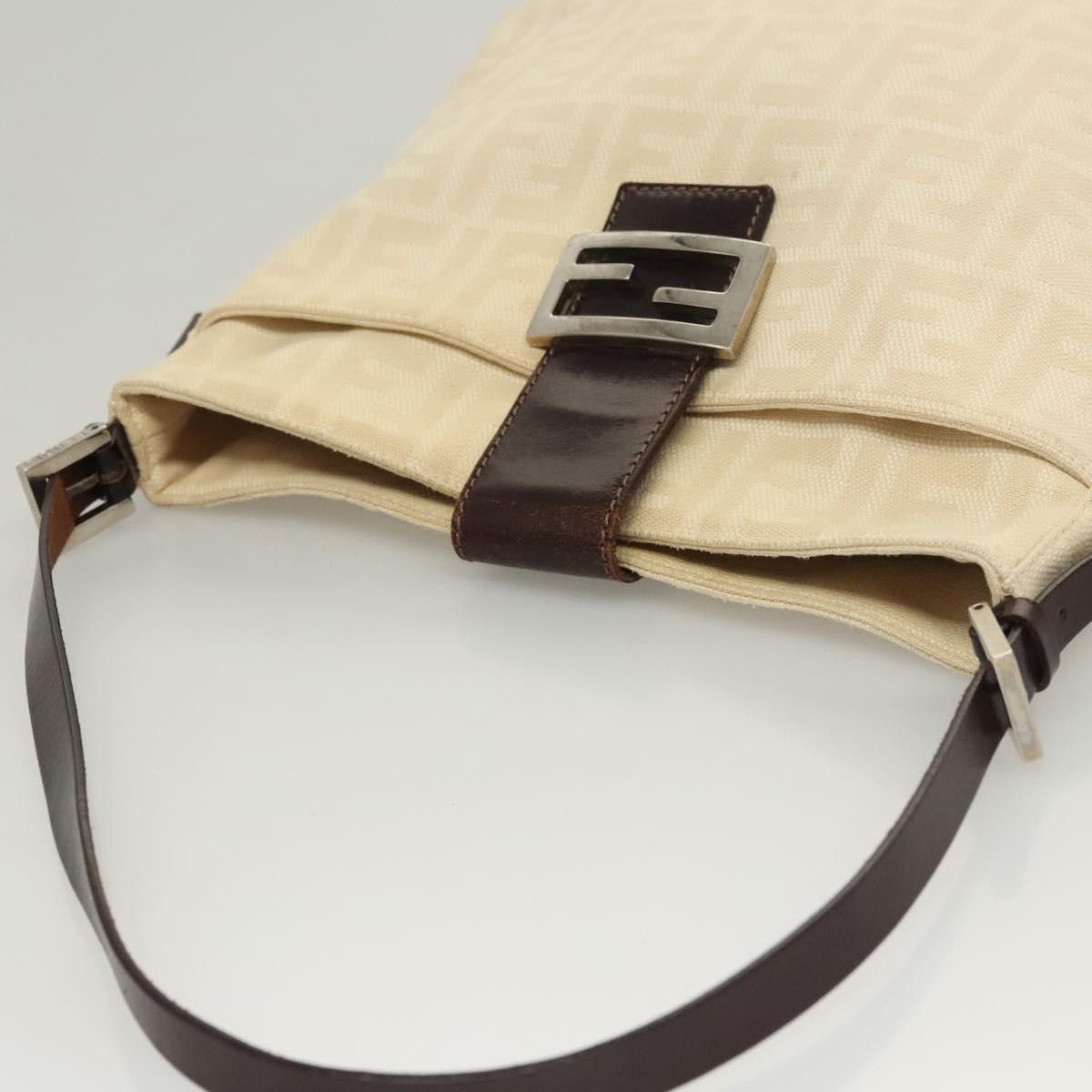 Fendi Fendi Mamma Baguette shoulder Size ONE SIZE - 25 Thumbnail