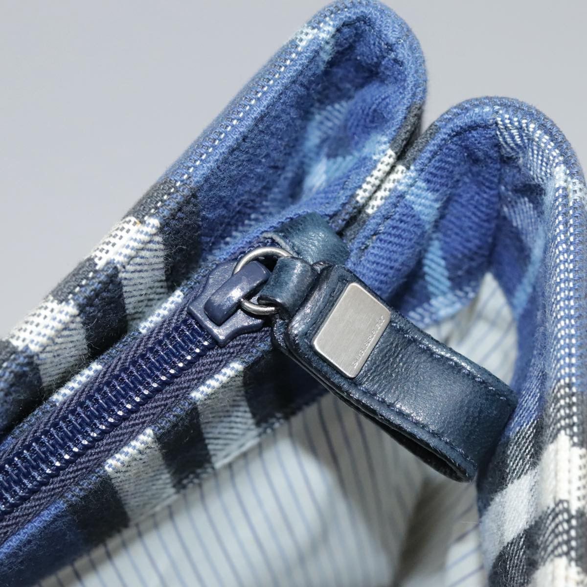 Burberry Burberry Nova Check handbag Size ONE SIZE - 11 Thumbnail