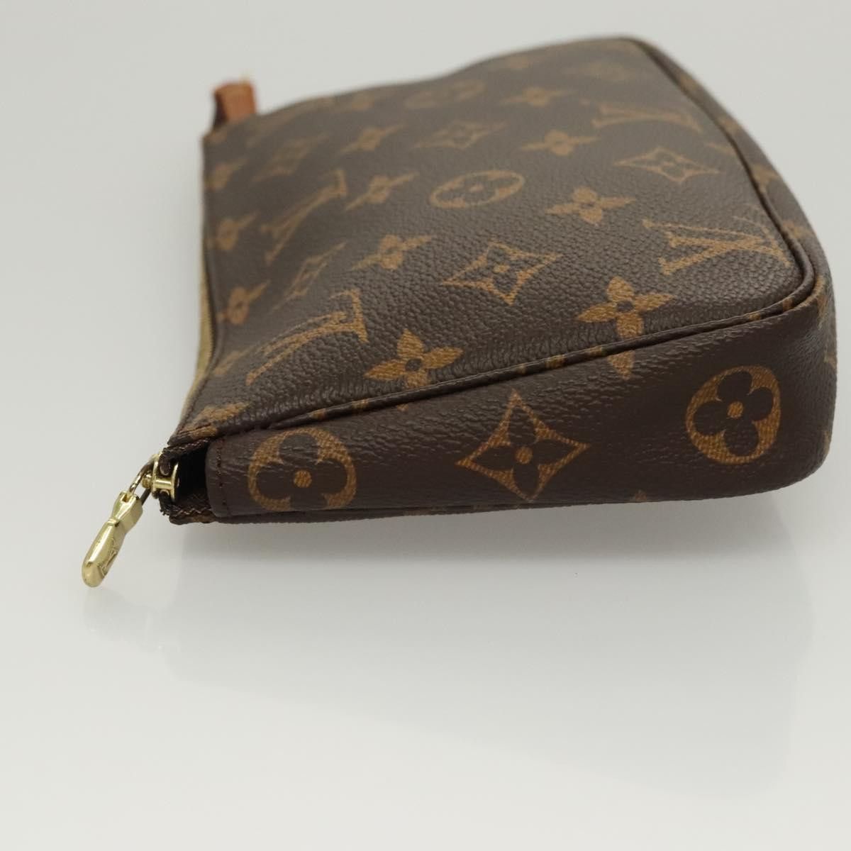 Louis Vuitton Louis Vuitton Pochette Accessoire clutch Size ONE SIZE - 3 Thumbnail