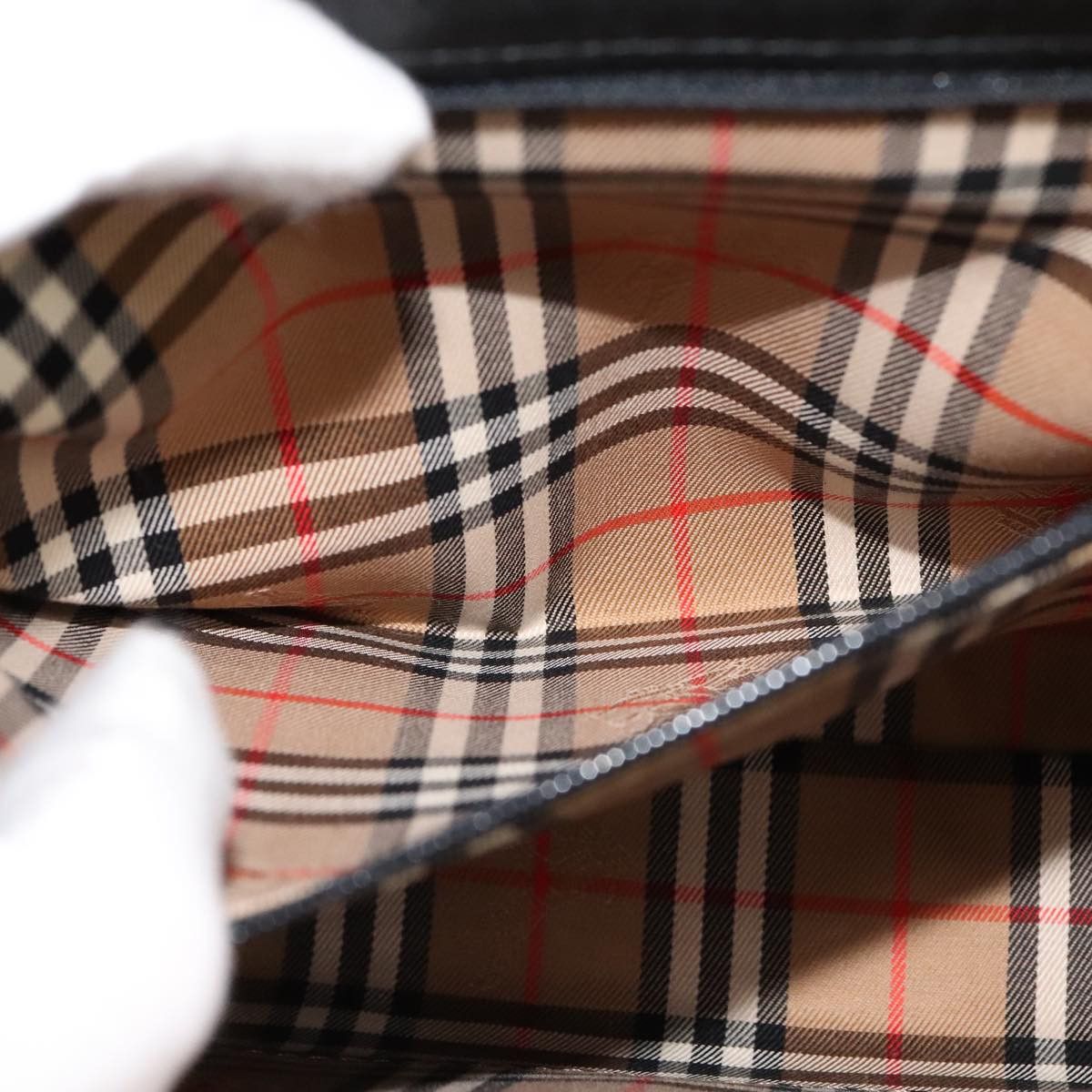 Burberry Burberry handbag Size ONE SIZE - 20 Thumbnail