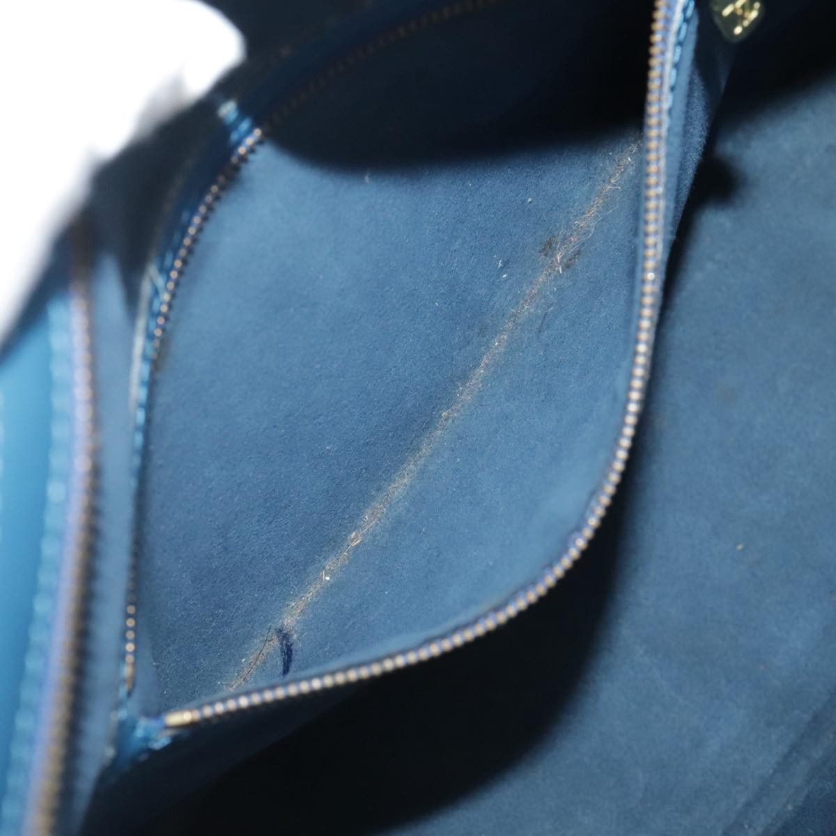 Louis Vuitton Louis Vuitton Lussac shoulder Size ONE SIZE - 12 Thumbnail
