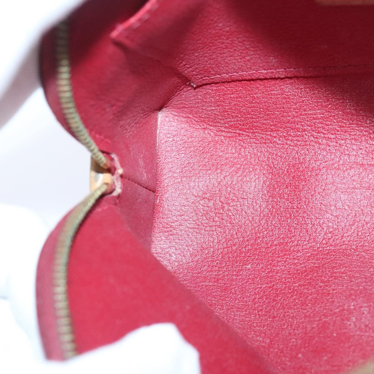 Louis Vuitton Louis Vuitton Cosmetic Pouch clutch Size ONE SIZE - 17 Thumbnail