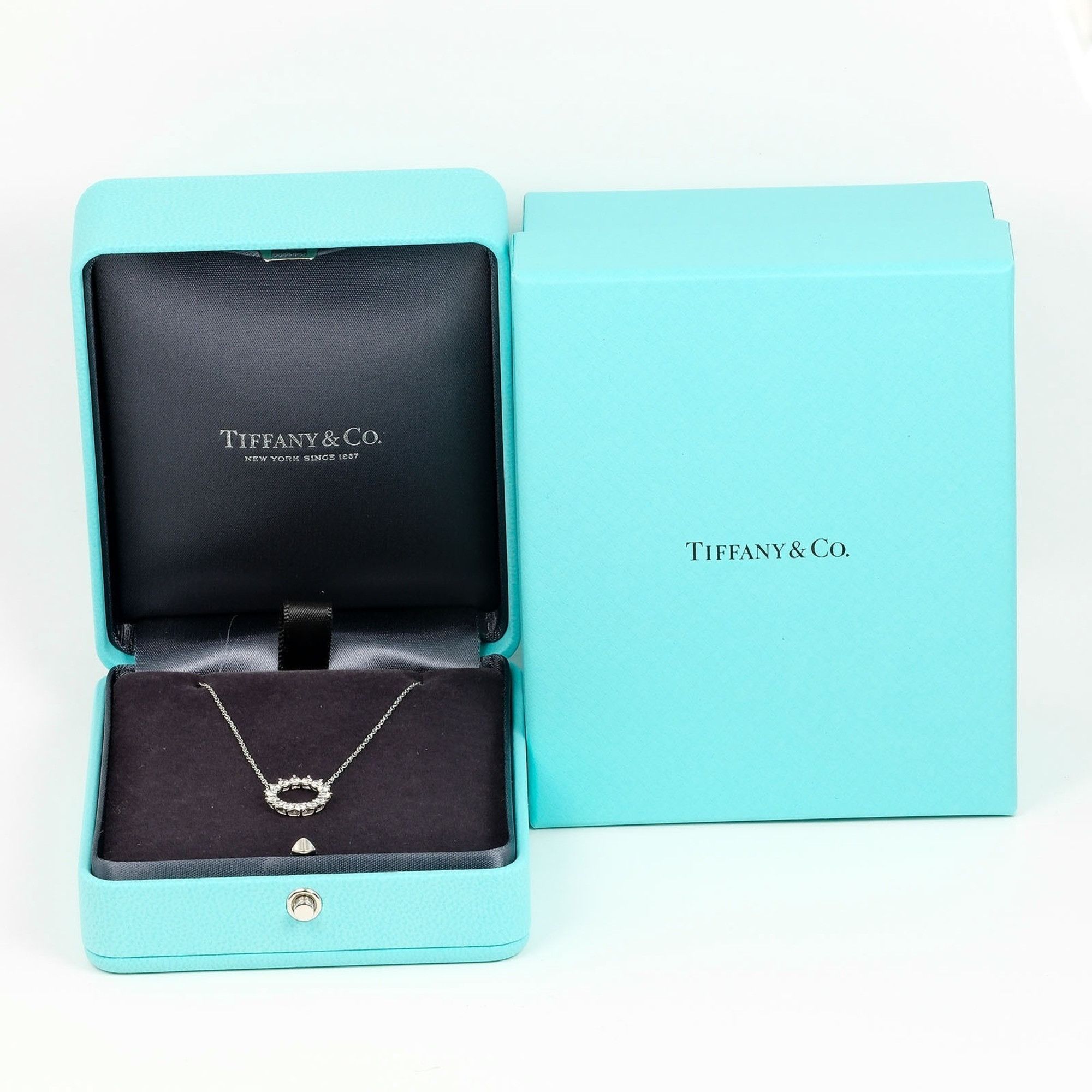 Tiffany & Co. Tiffany & Co Open Circle necklace Size ONE SIZE - 8 Thumbnail