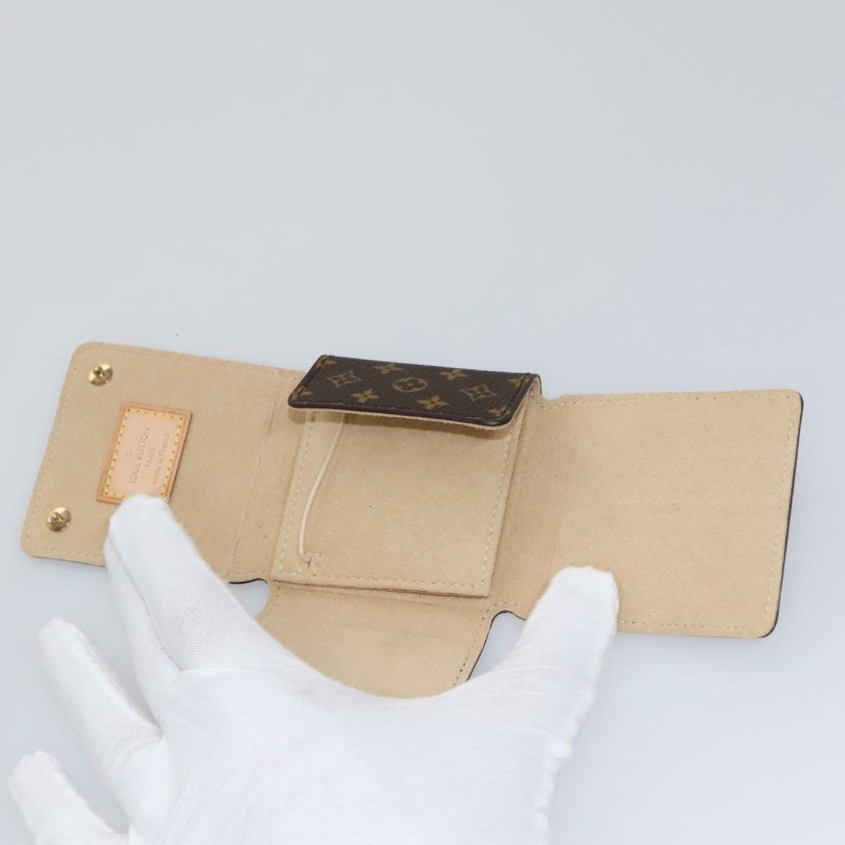 Louis Vuitton Louis Vuitton Jewelry case wallet Size ONE SIZE - 18 Thumbnail