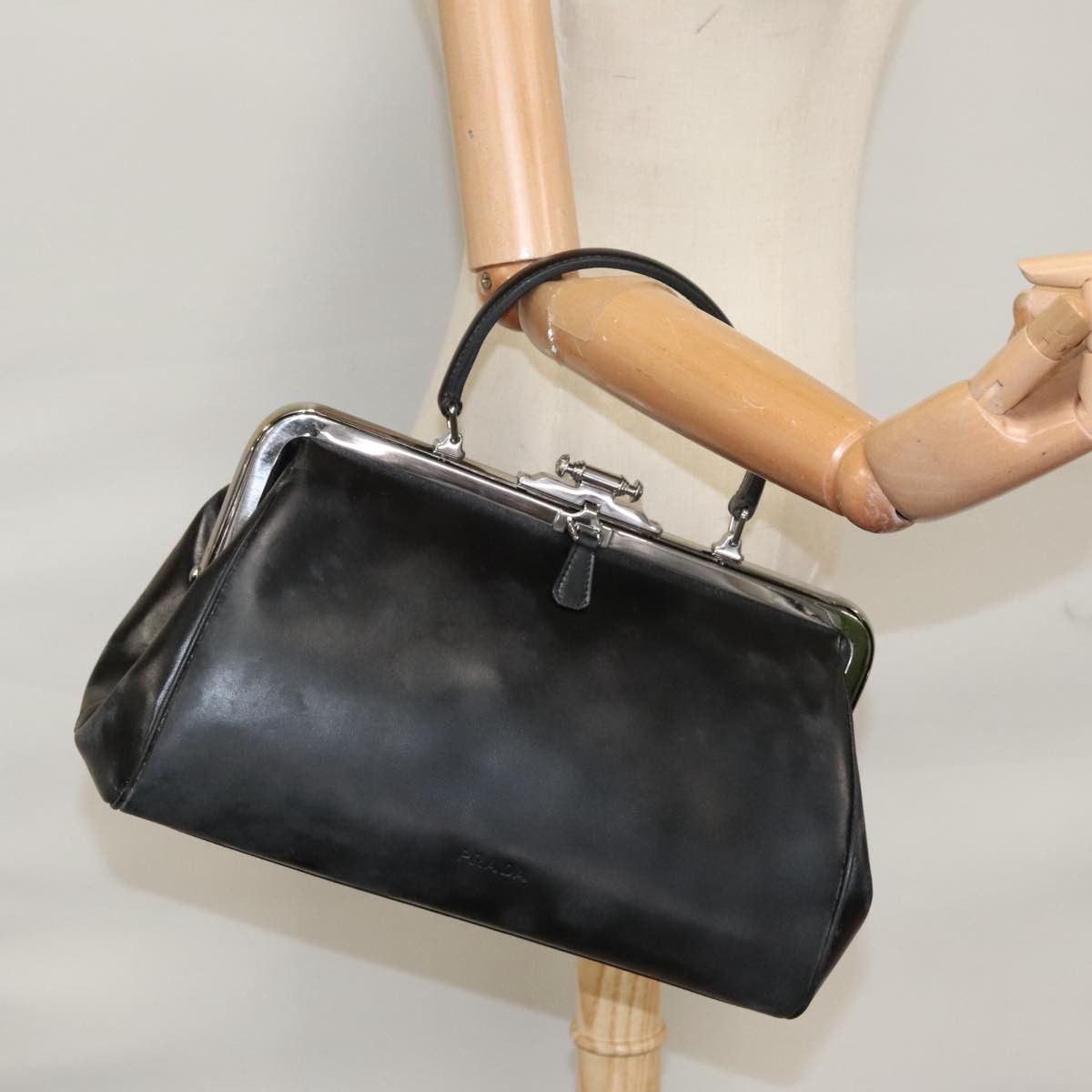 Prada Prada Flame handbag Size ONE SIZE - 16 Thumbnail