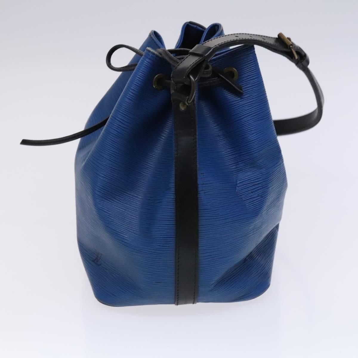 Louis Vuitton Louis Vuitton Petit Noé shoulder Size ONE SIZE - 3 Thumbnail