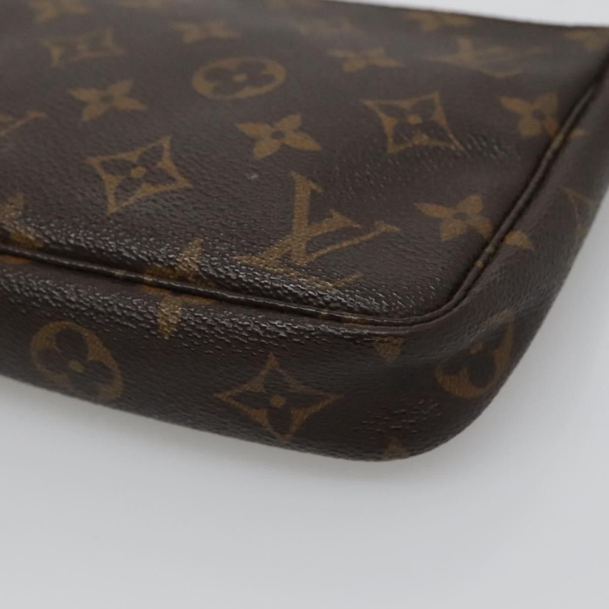 Louis Vuitton Louis Vuitton Pochette Accessoire clutch Size ONE SIZE - 5 Thumbnail