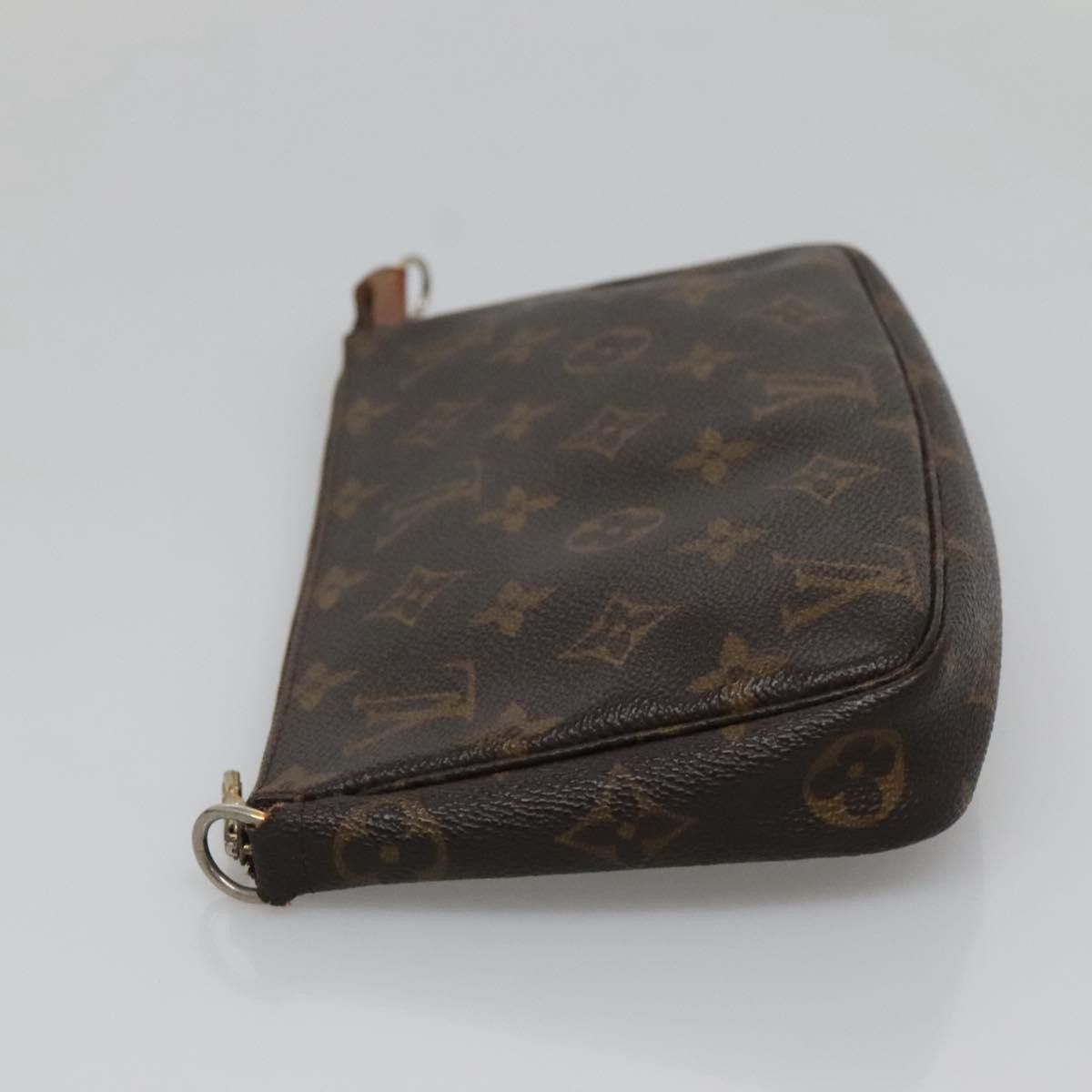 Louis Vuitton Louis Vuitton Pochette Accessoire clutch Size ONE SIZE - 4 Thumbnail