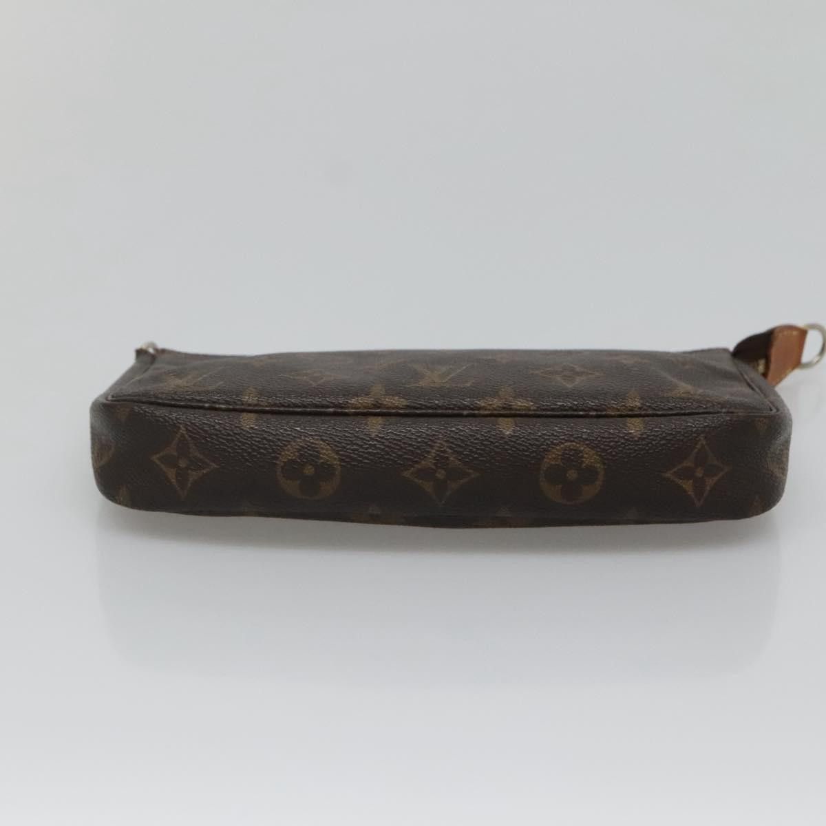 Louis Vuitton Louis Vuitton Pochette Accessoire clutch Size ONE SIZE - 16 Thumbnail