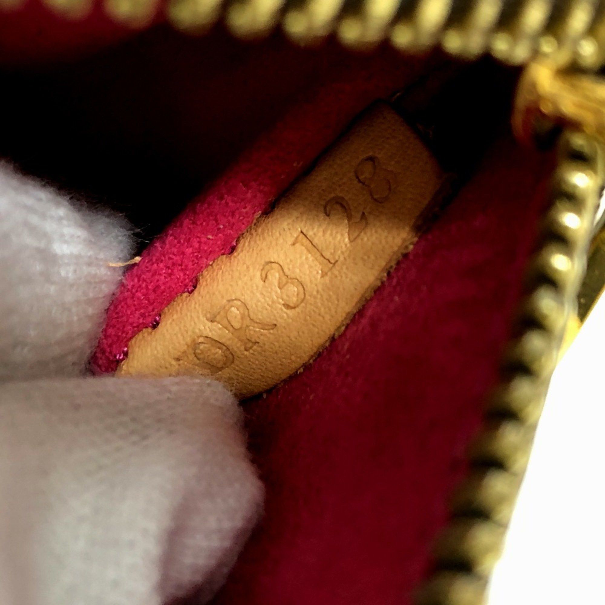 Louis Vuitton Louis Vuitton Metis handbag Size ONE SIZE - 17 Thumbnail