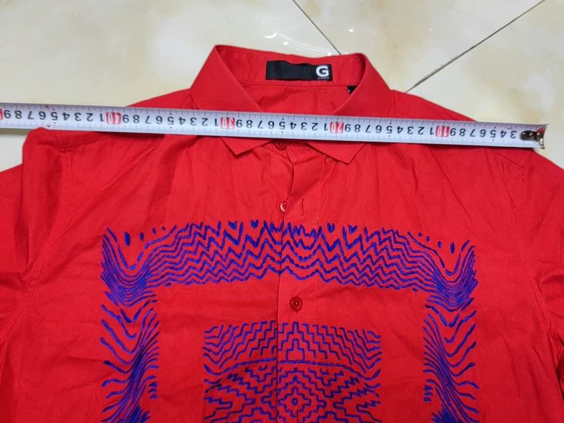 Givenchy red short sleeve shirt with blue design Size US S / EU 44-46 / 1 - 4 Thumbnail