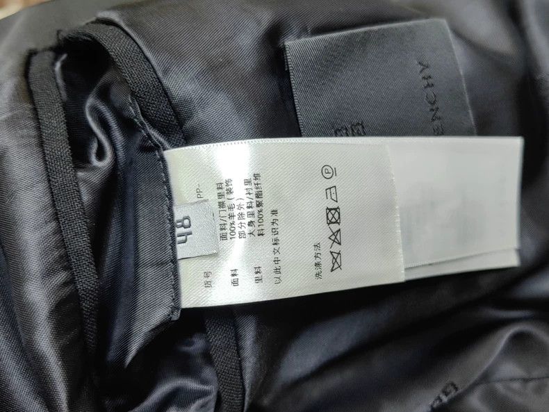 Givenchy Givenchy Black Plaid Suit Jacket Size US L / EU 52-54 / 3 - 6 Thumbnail