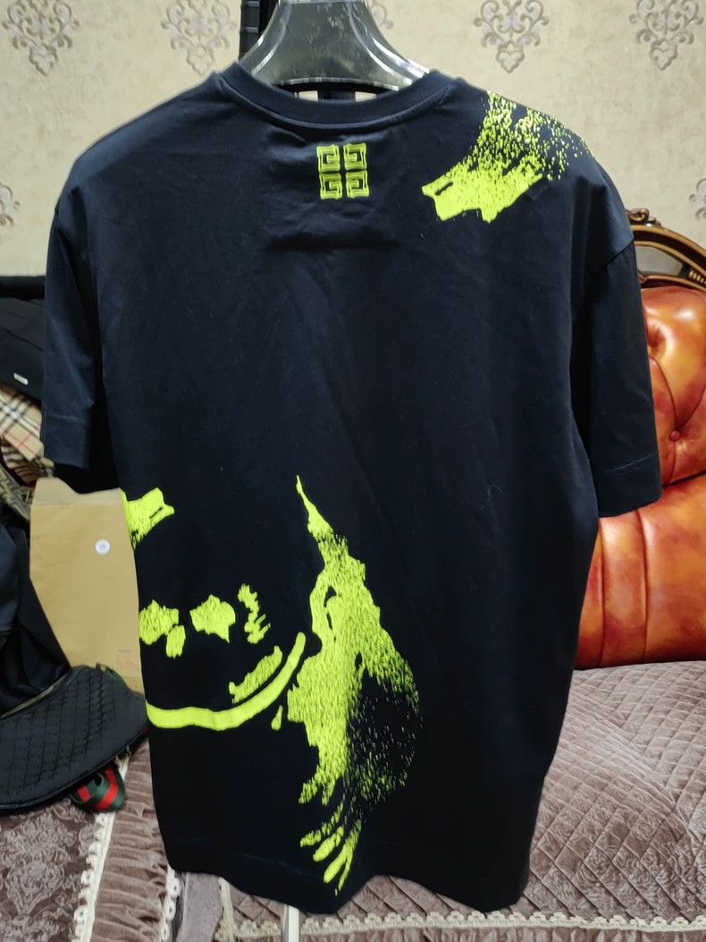 Givenchy Givenchy New Spray Smile Short Sleeve Size US XXS / EU 40 - 2 Thumbnail