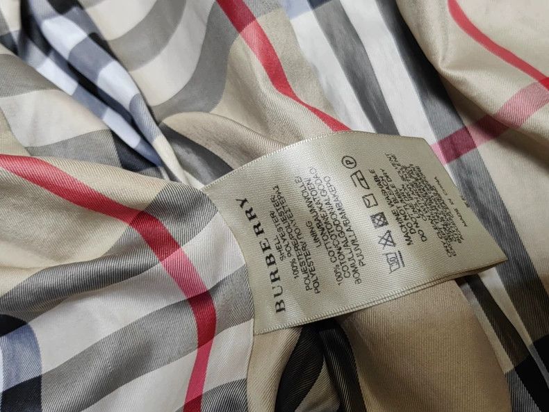 Burberry Burberry Black Hooded Jacket L Size US L / EU 52-54 / 3 - 5 Thumbnail