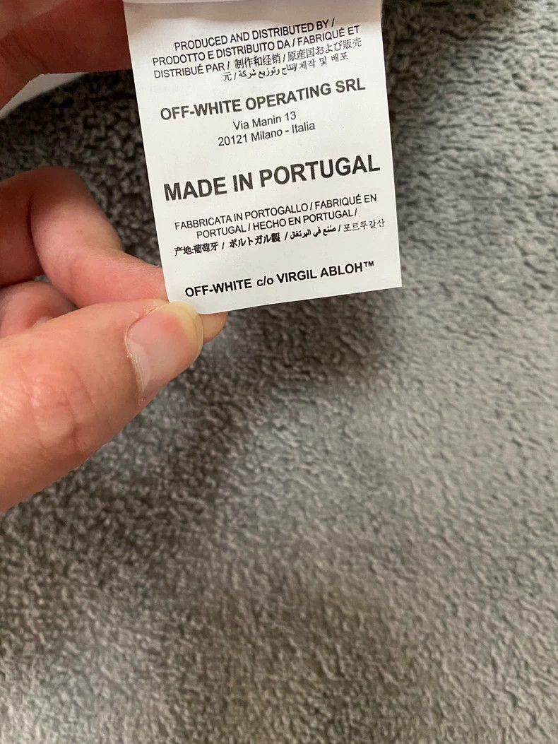 Vetements offwhite yellow arrow hoodie s Size US S / EU 44-46 / 1 - 6 Thumbnail
