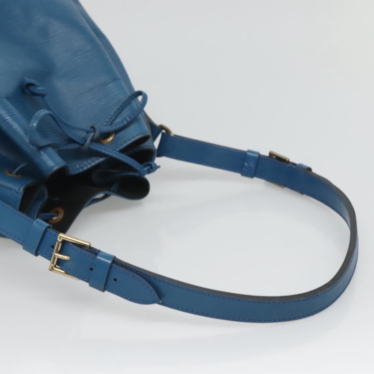 Louis Vuitton Louis Vuitton Petit Noé shoulder Size ONE SIZE - 5 Thumbnail