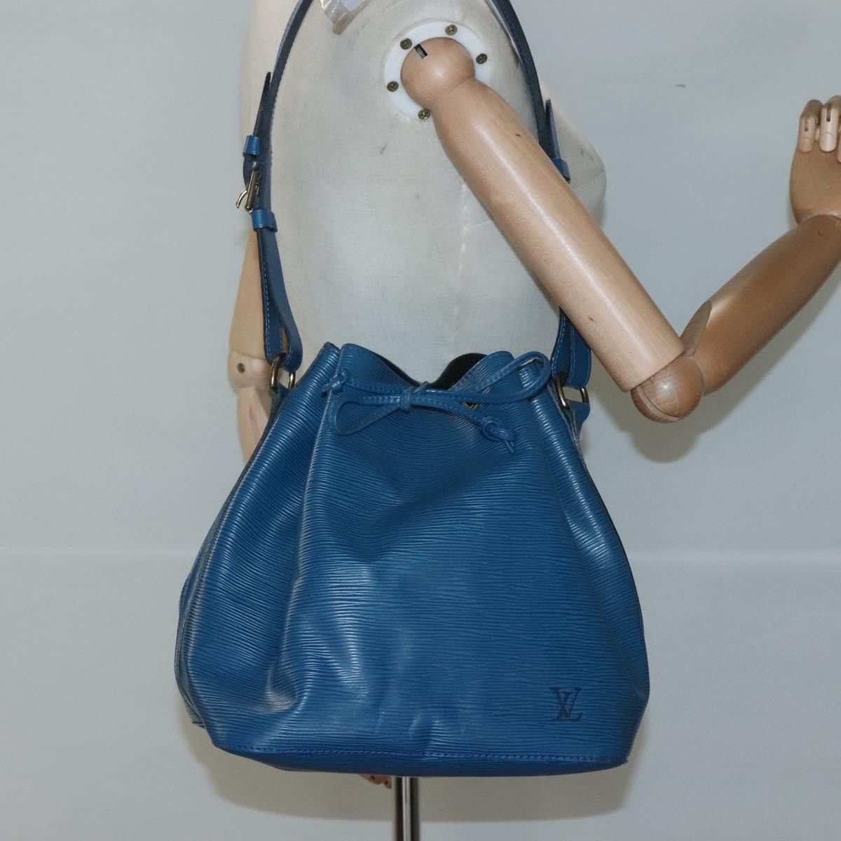 Louis Vuitton Louis Vuitton Petit Noé shoulder Size ONE SIZE - 16 Thumbnail