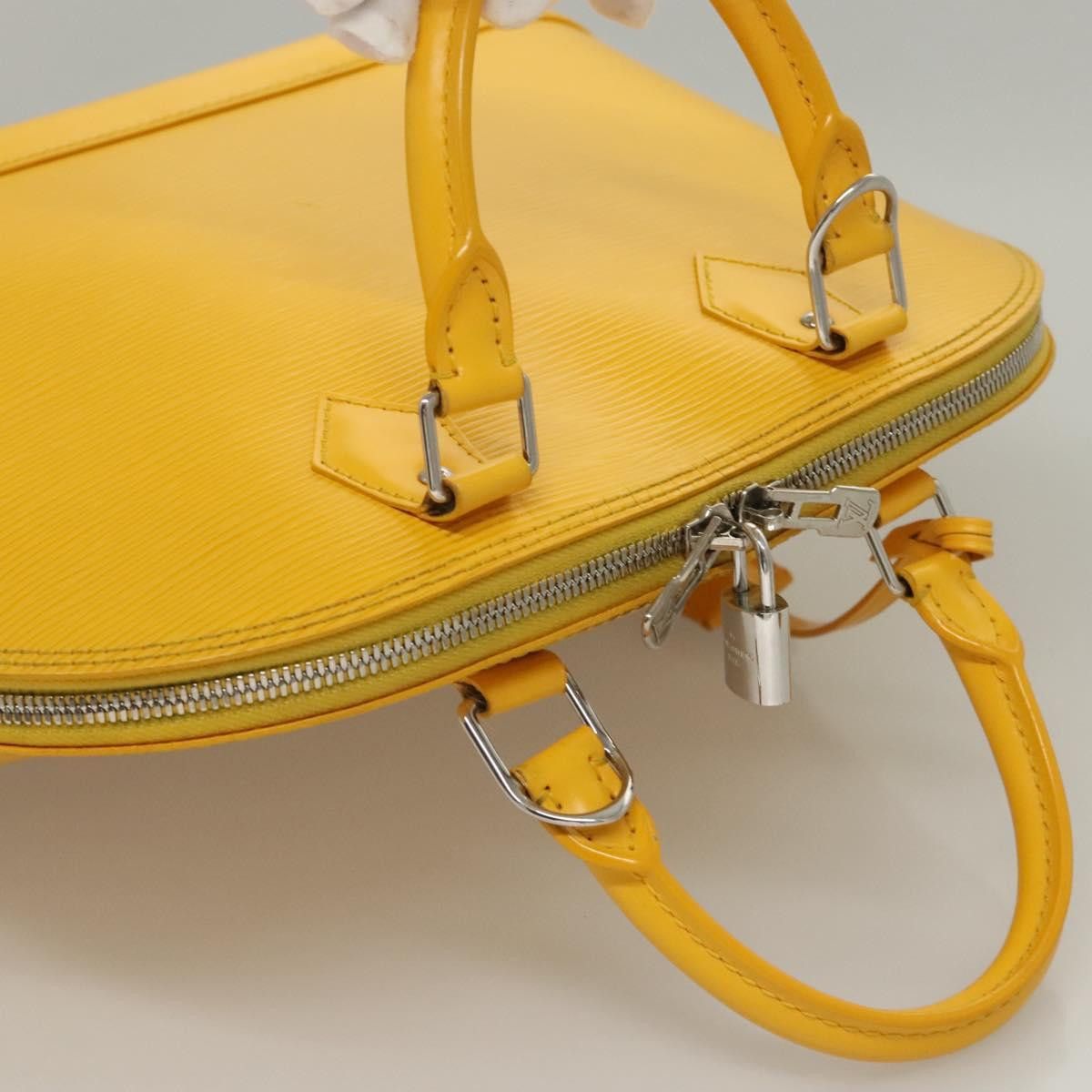 Louis Vuitton Louis Vuitton Alma handbag Size ONE SIZE - 17 Thumbnail