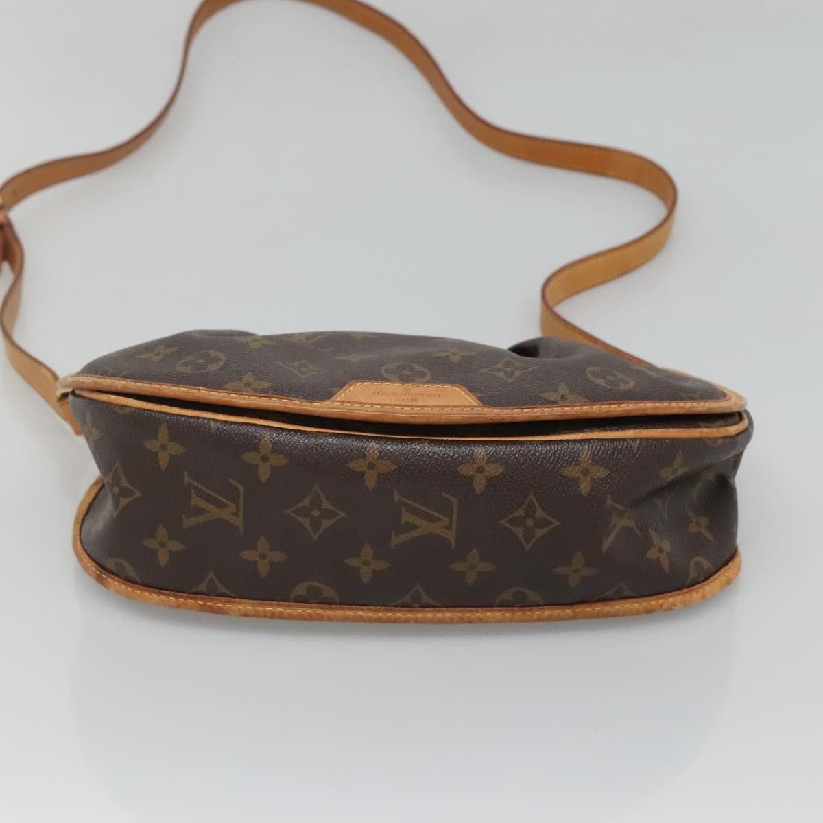Louis Vuitton Louis Vuitton Menilmontant shoulder Size ONE SIZE - 21 Thumbnail