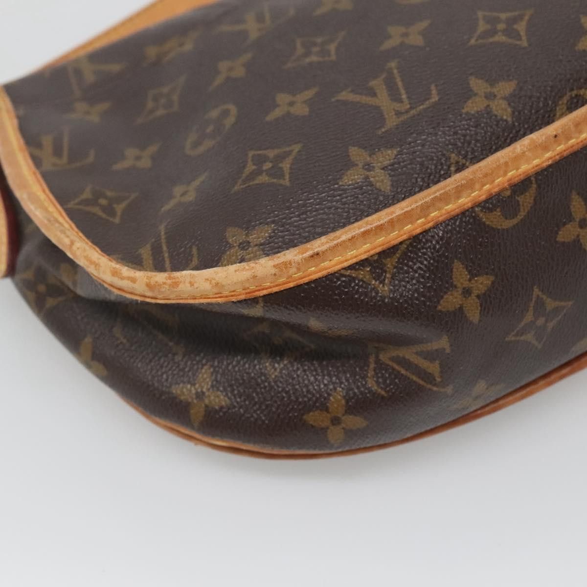 Louis Vuitton Louis Vuitton Menilmontant shoulder Size ONE SIZE - 9 Thumbnail