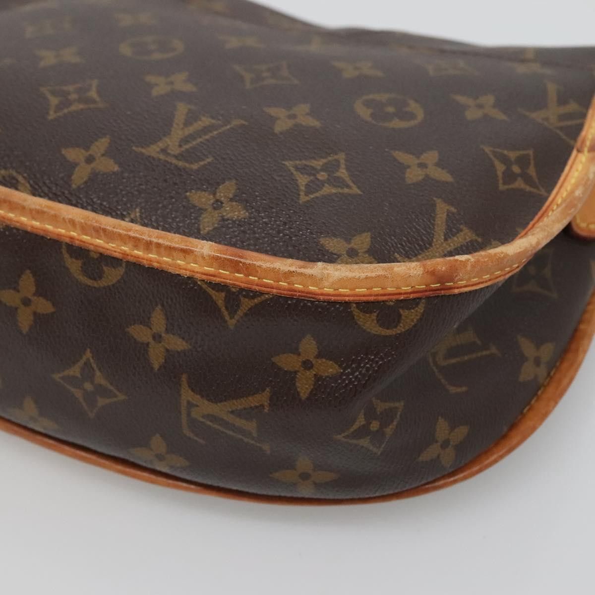 Louis Vuitton Louis Vuitton Menilmontant shoulder Size ONE SIZE - 8 Thumbnail