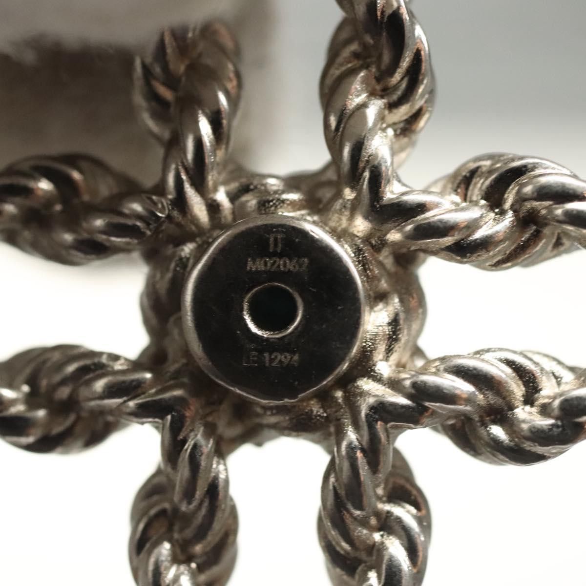 Louis Vuitton Louis Vuitton Flower necklace Size ONE SIZE - 11 Thumbnail