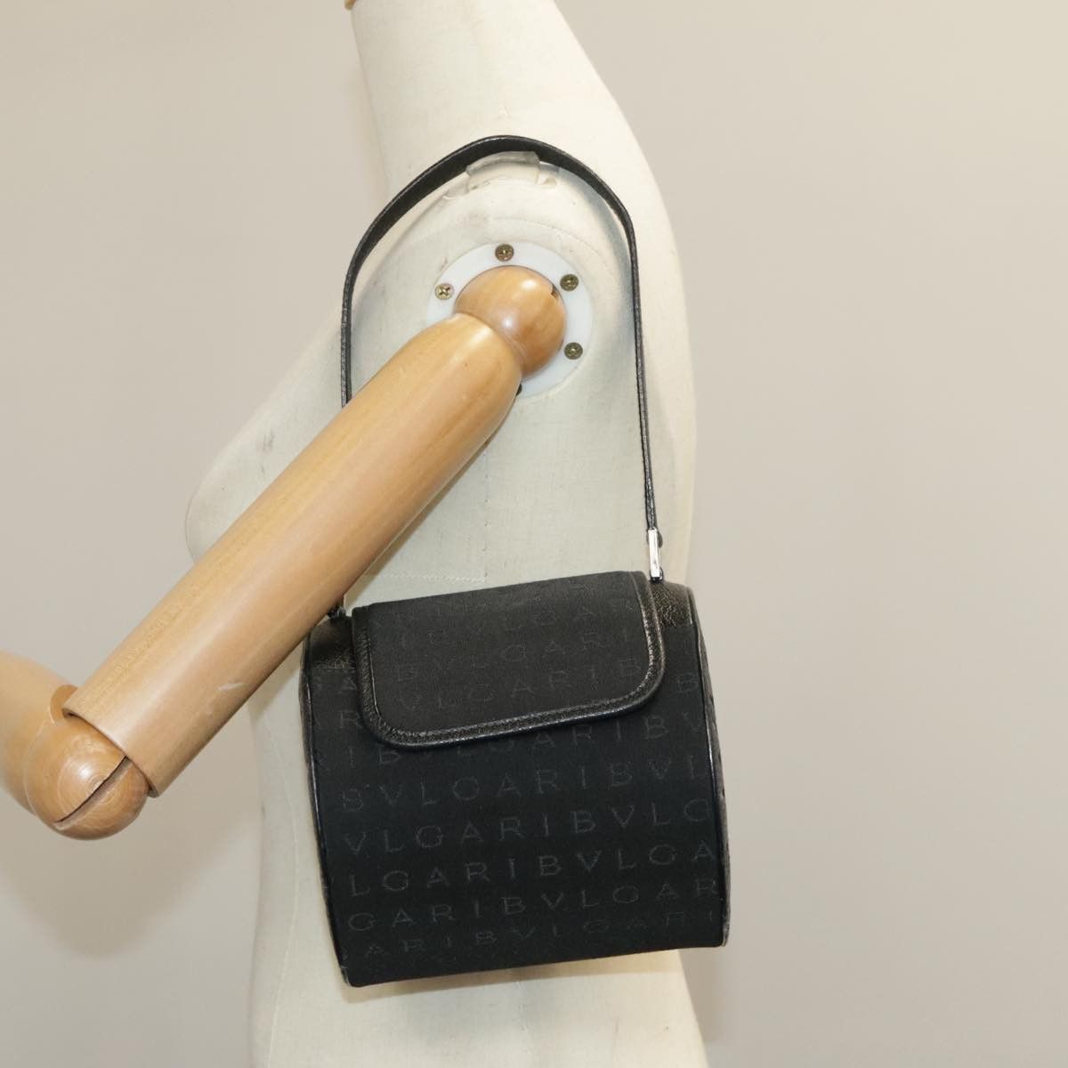 Bvlgari Bulgari Logo Mania shoulder Size ONE SIZE - 14 Thumbnail