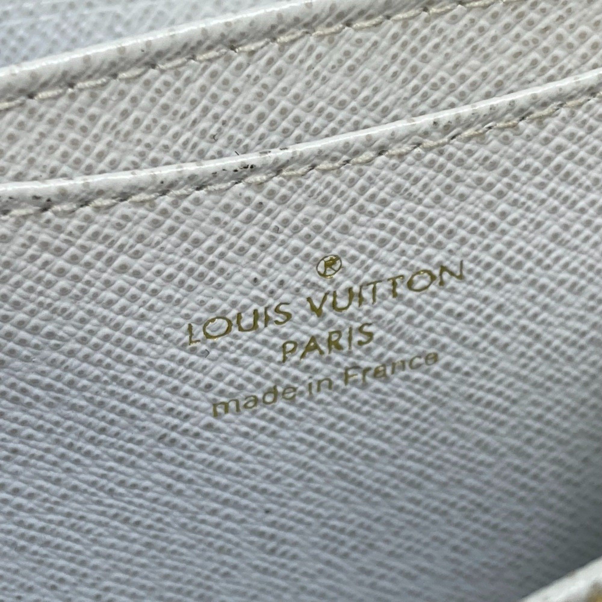 Louis Vuitton Louis Vuitton Love Lock Zippy Coin Purse wallet Size ONE SIZE - 15 Thumbnail