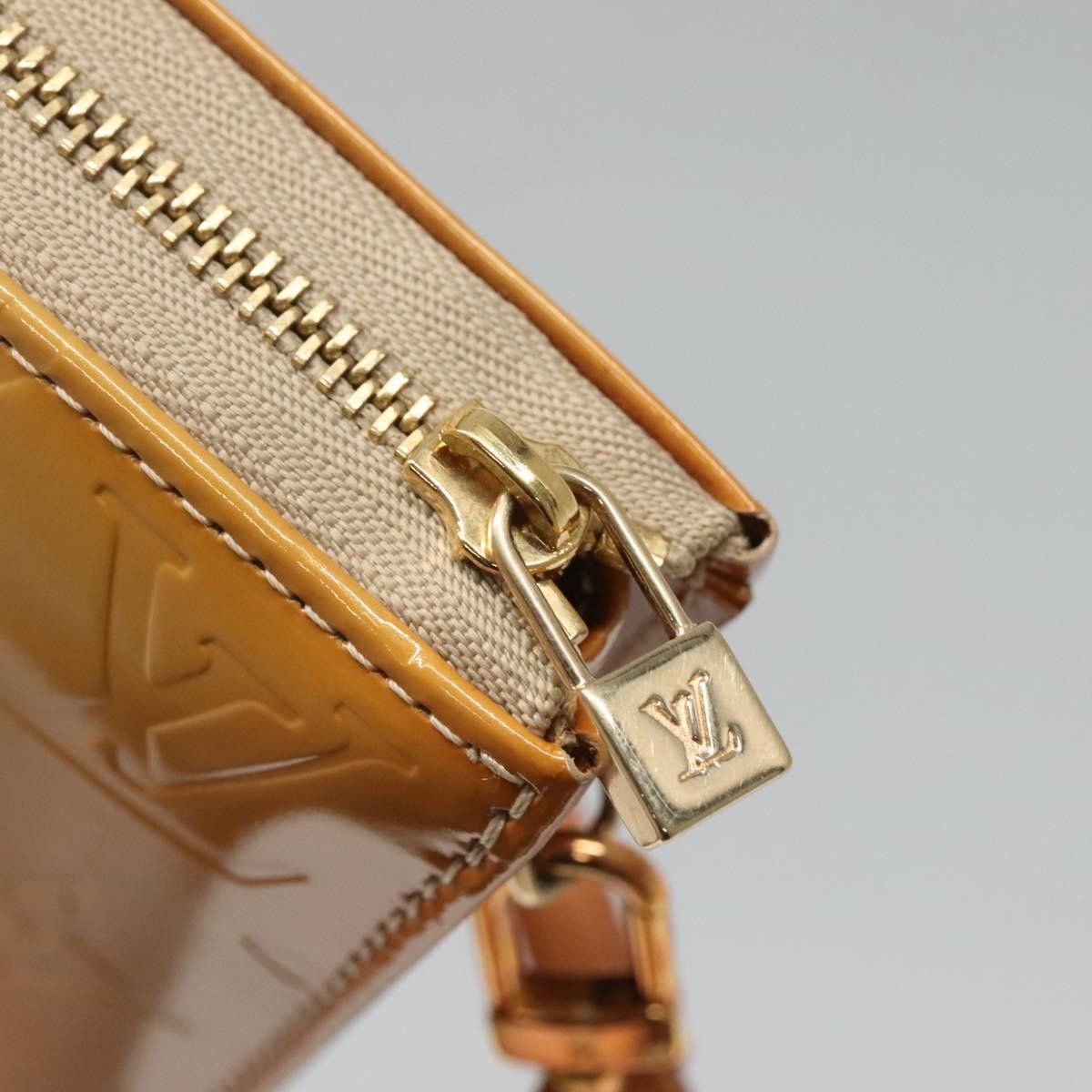 Louis Vuitton Louis Vuitton Lexington clutch Size ONE SIZE - 11 Thumbnail