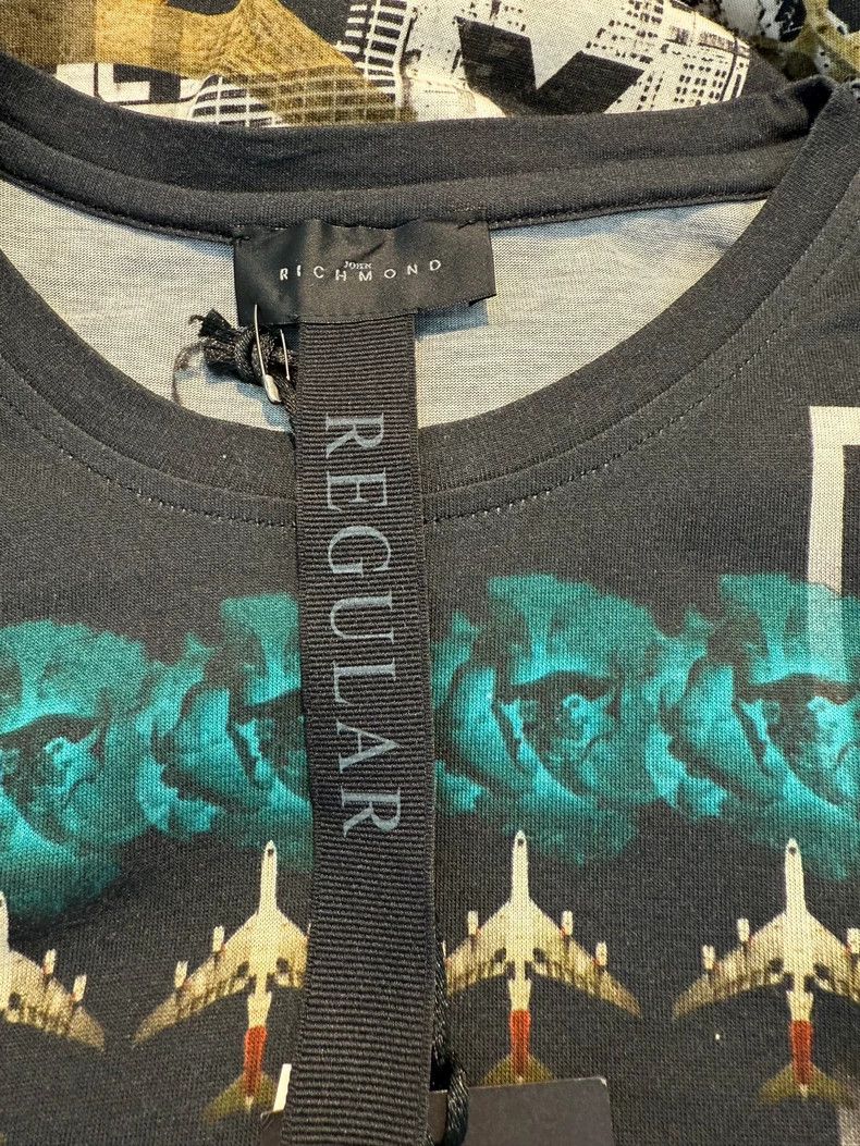 John Richmond John Richmond Men's Short Sleeve T-shirt Size US L / EU 52-54 / 3 - 5 Thumbnail
