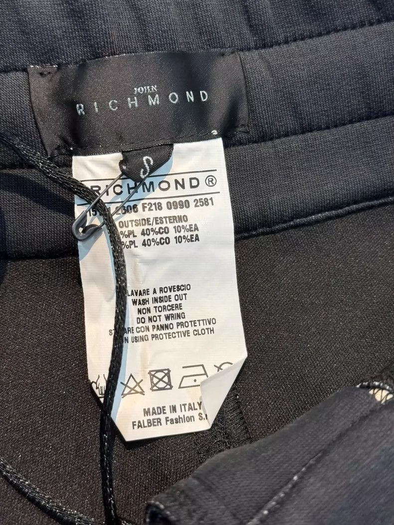 John Richmond John Richmond printed men's shorts Size US 26 / EU 42 - 5 Thumbnail