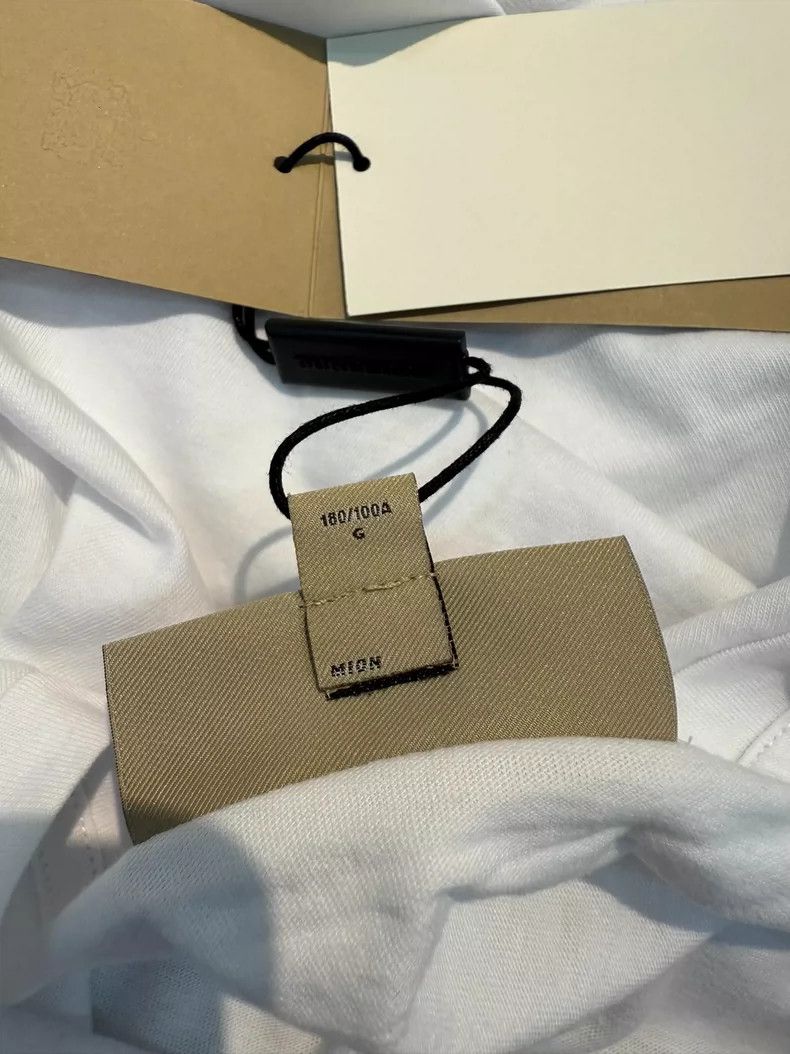Burberry Burberey White Embroidered T-Shirt Size US L / EU 52-54 / 3 - 6 Thumbnail