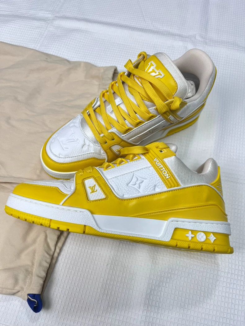 Louis Vuitton louis vuitton lv trainer white yellow shoes Size US 7 / EU 40 - 3 Thumbnail