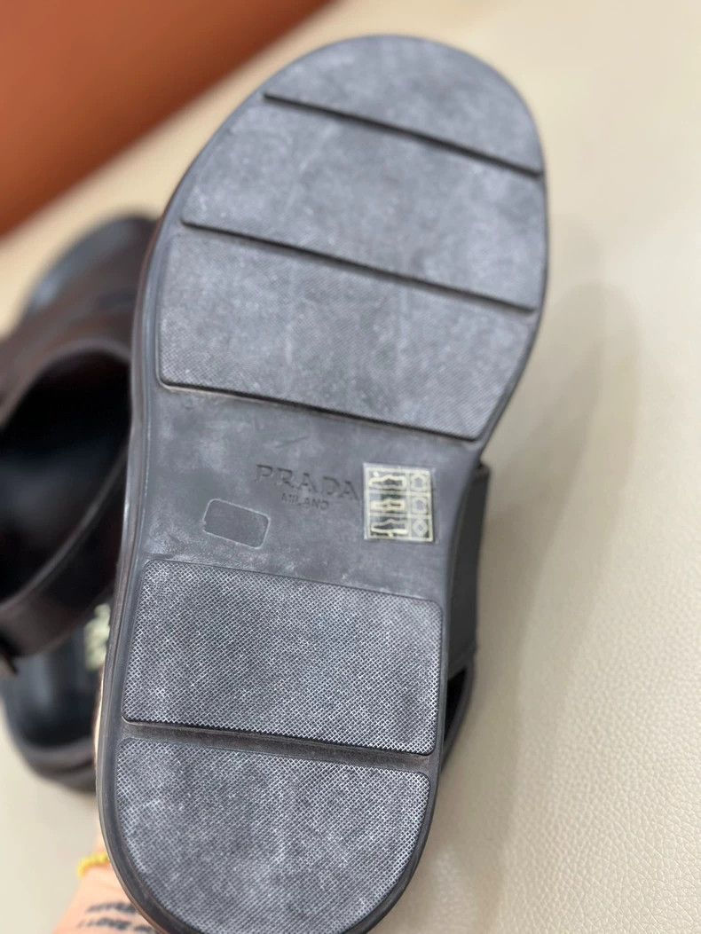 Prada prada men's cross grain leather sandals Size US 6 / EU 39 - 6 Thumbnail