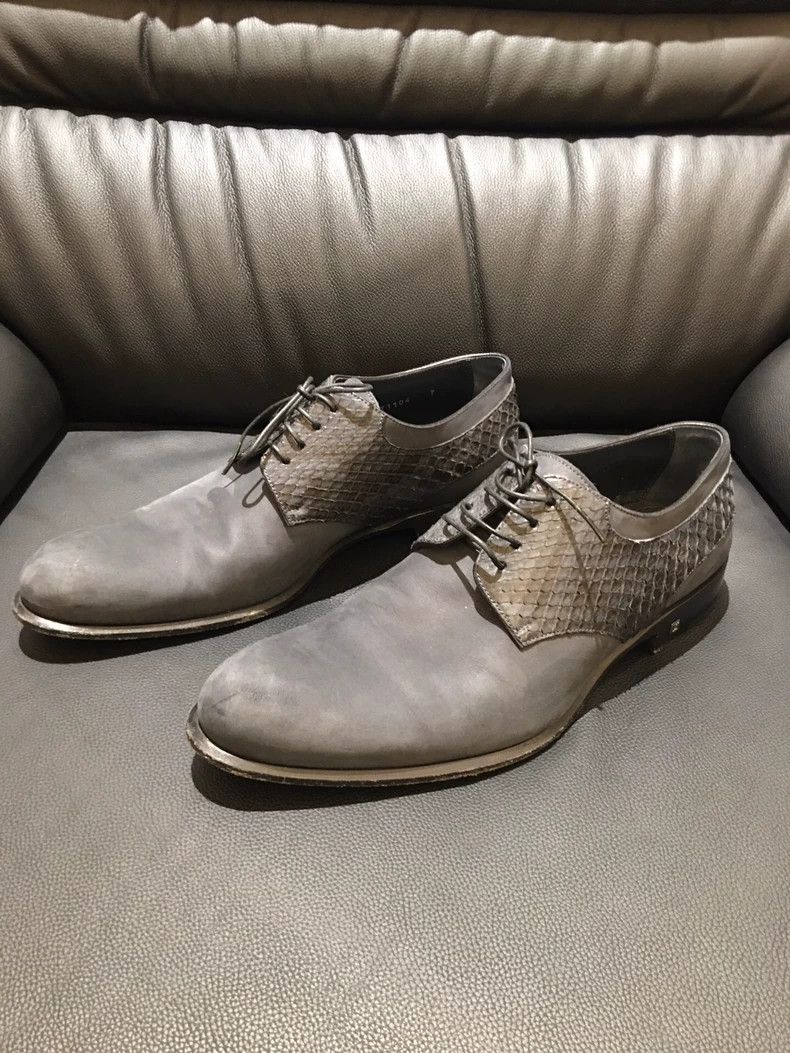 Louis Vuitton lv grey leather lace-up shoes Size US 7 / EU 40 - 2 Thumbnail