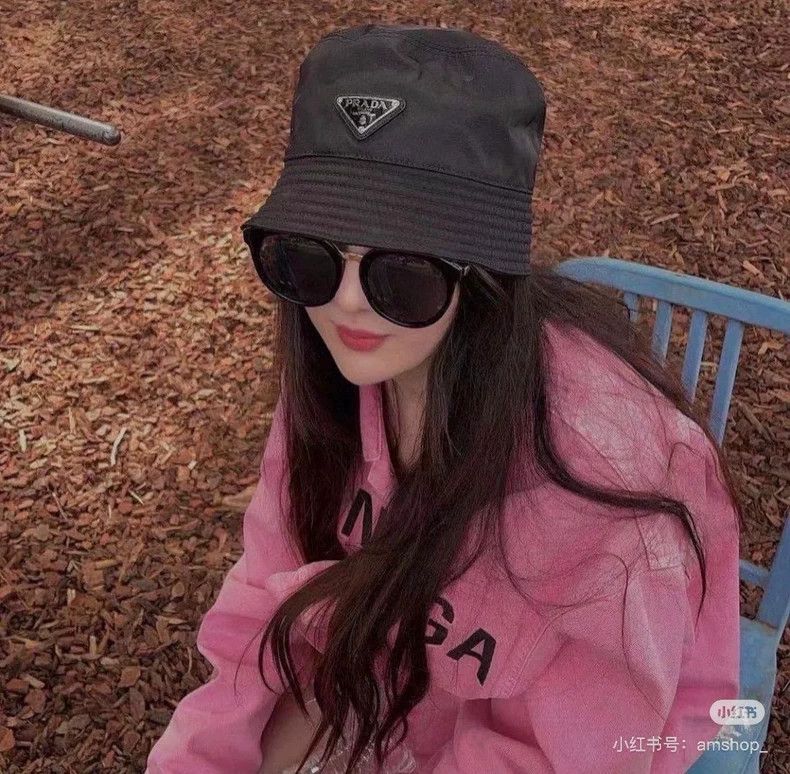 Prada prada black nylon bucket hat Size ONE SIZE - 9 Thumbnail
