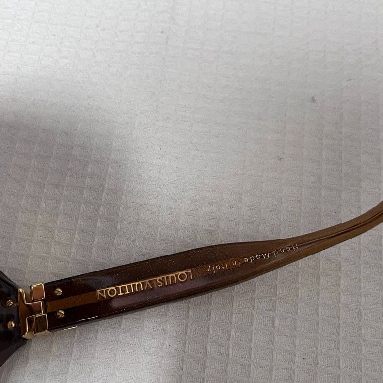 Louis Vuitton louis vuitton sunglasses with case Size ONE SIZE - 9 Thumbnail