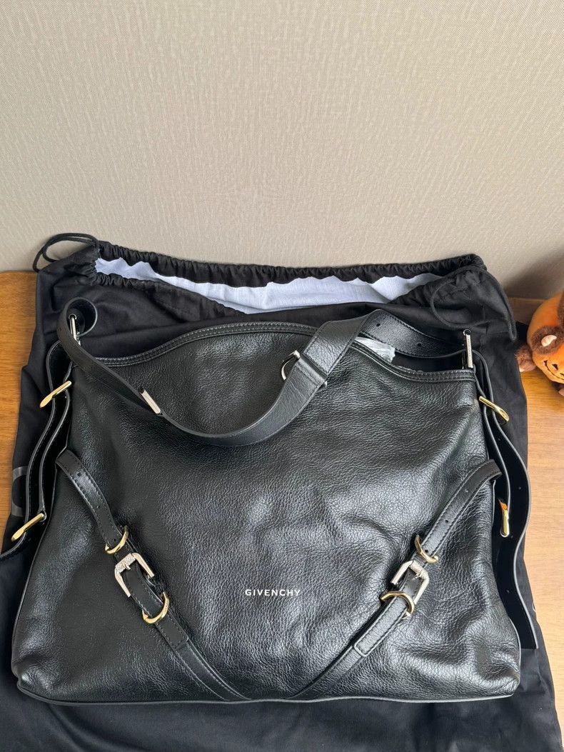 Givenchy Givenchy Black Medium Voyou Shoulder Bag Size ONE SIZE - 2 Thumbnail