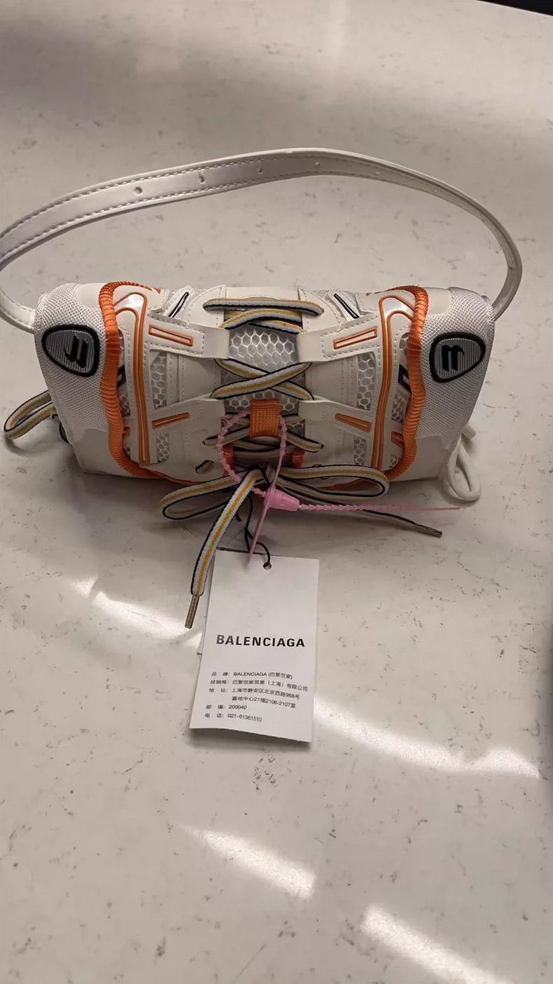 Balenciaga balenciaga sneakers shaped crossbody bag Size ONE SIZE - 2 Thumbnail