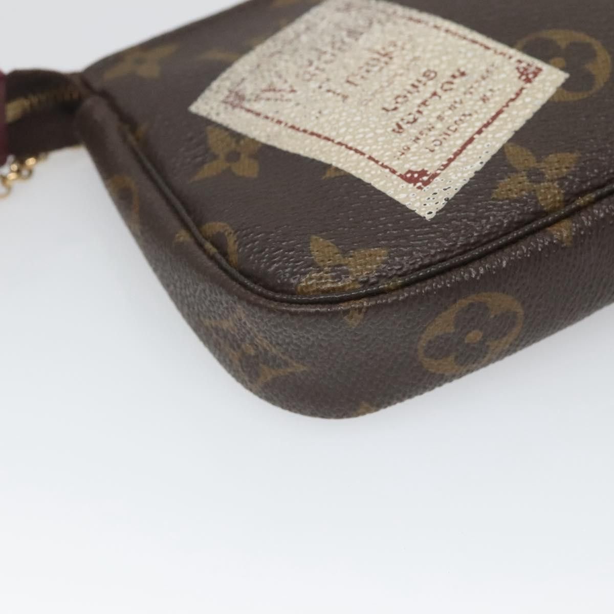 Louis Vuitton Louis Vuitton Mini Pochette Accessoires clutch Size ONE SIZE - 9 Thumbnail