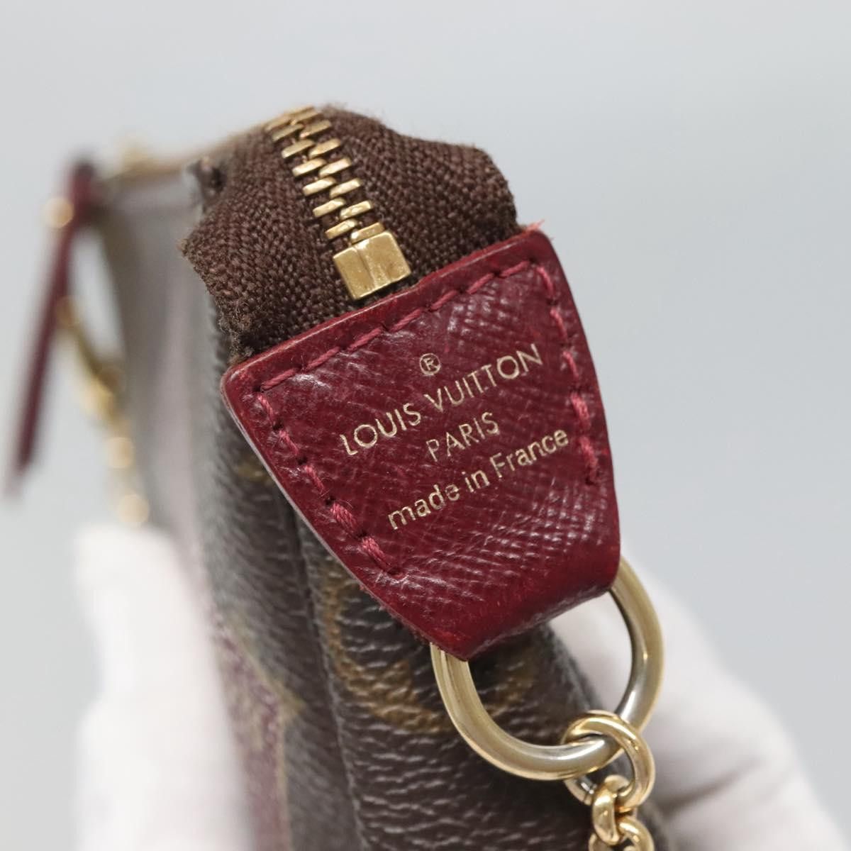 Louis Vuitton Louis Vuitton Mini Pochette Accessoires clutch Size ONE SIZE - 14 Thumbnail