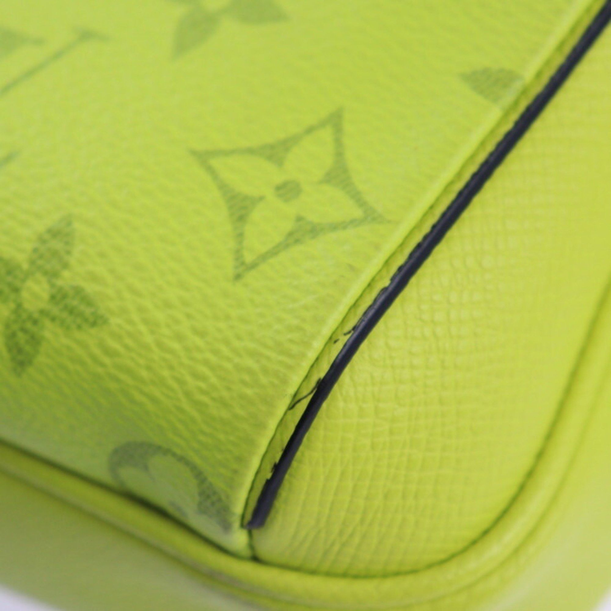 Louis Vuitton Louis Vuitton Outdoor shoulder Size ONE SIZE - 8 Thumbnail