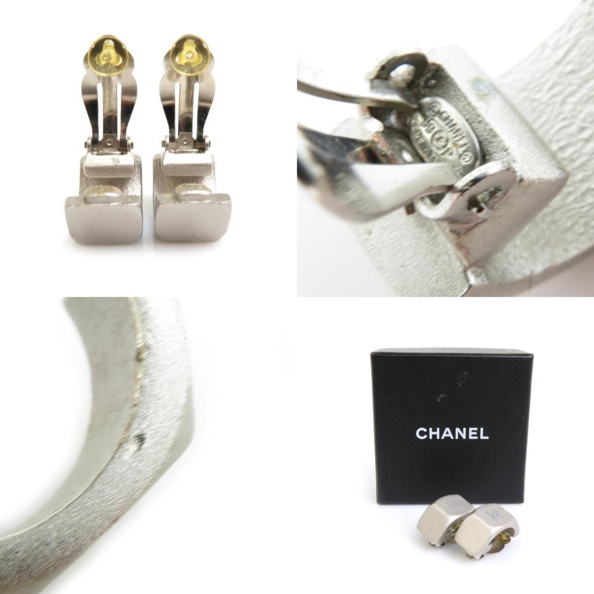 Chanel Chanel Logo CC earring Size ONE SIZE - 5 Thumbnail