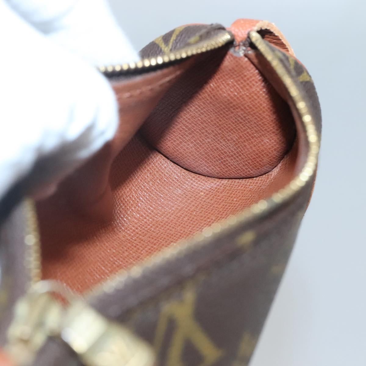 Louis Vuitton Louis Vuitton Mini baby papillon clutch Size ONE SIZE - 18 Thumbnail