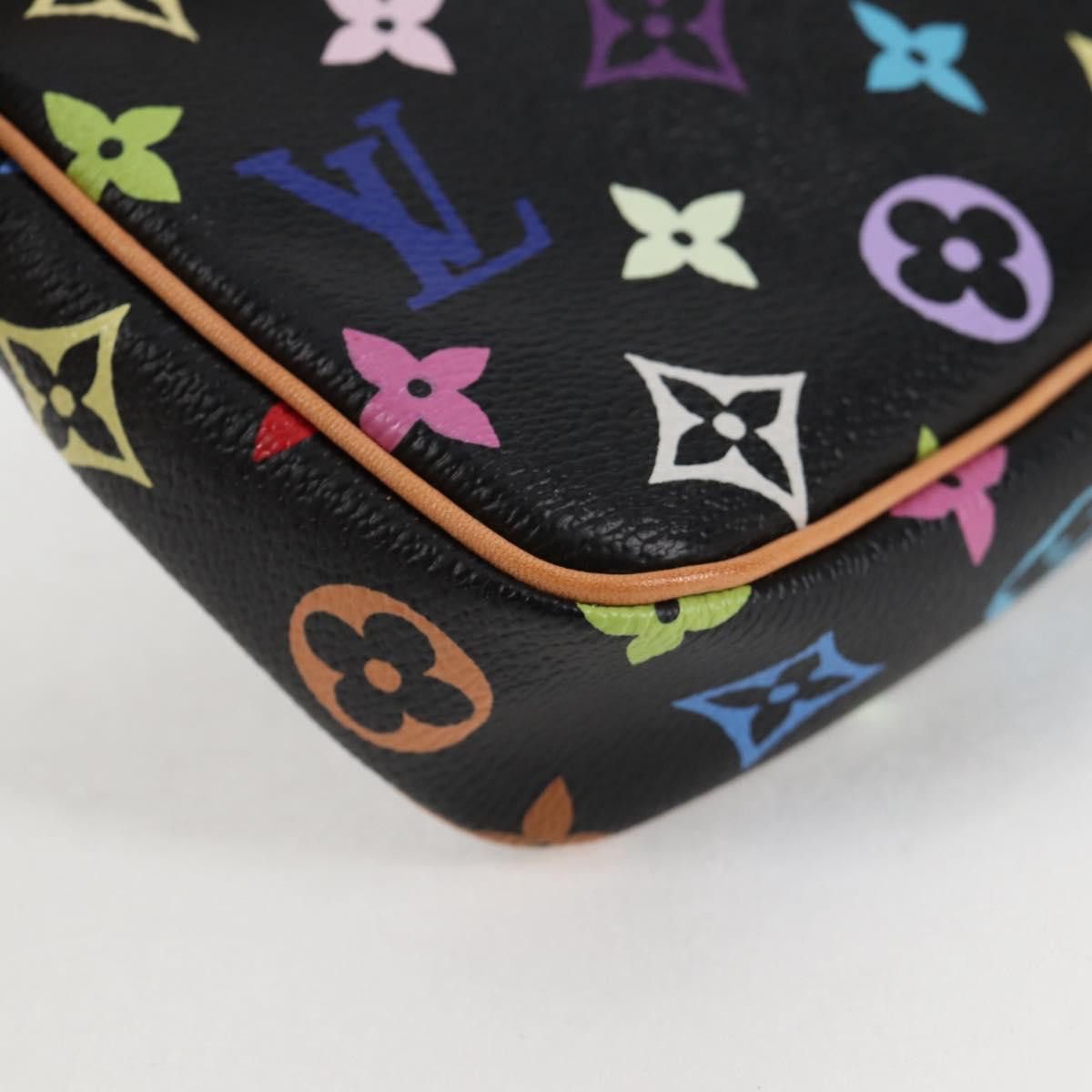 Louis Vuitton Louis Vuitton Pochette Accessoire clutch Size ONE SIZE - 8 Thumbnail