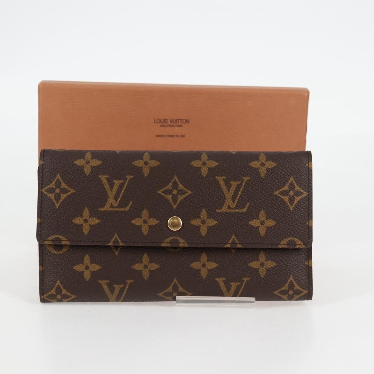 Louis Vuitton Louis Vuitton International wallet Size ONE SIZE - 13 Thumbnail