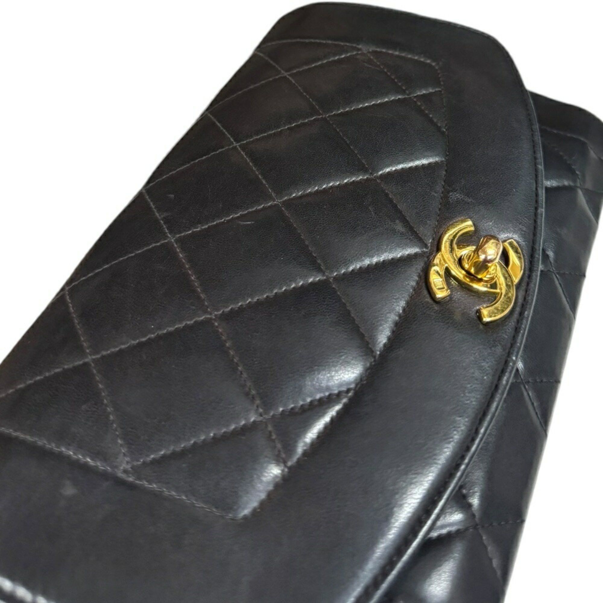 Chanel Chanel Diana shoulder Size ONE SIZE - 10 Thumbnail