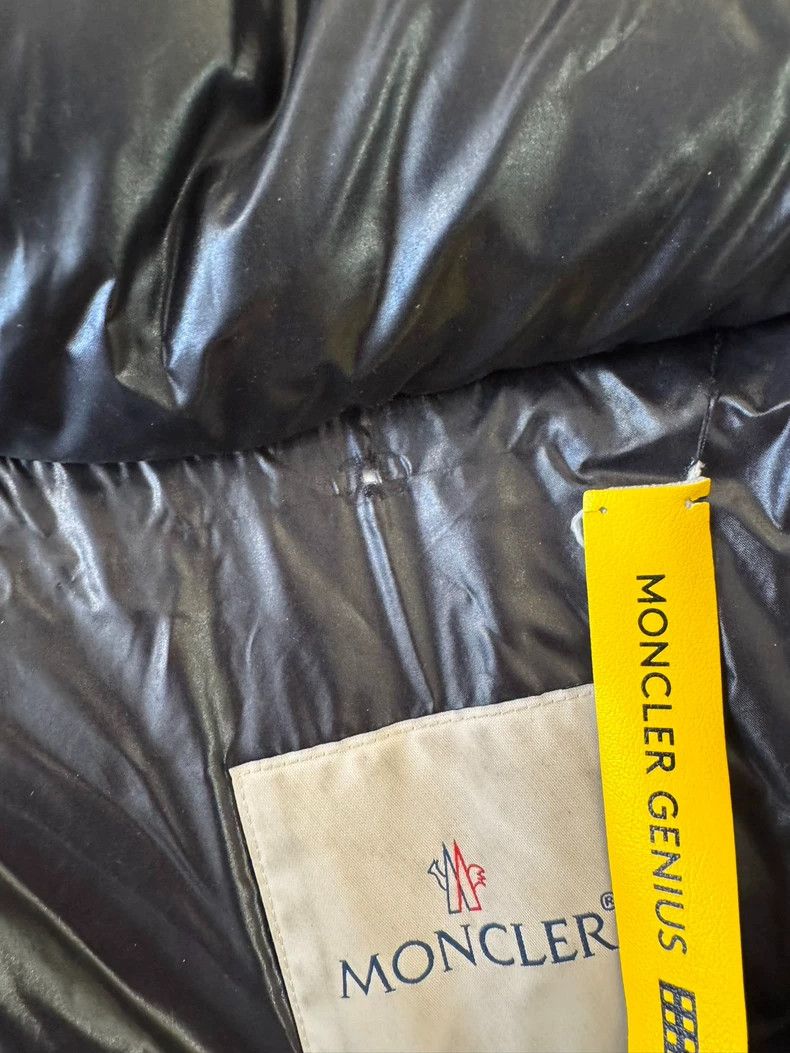 Moncler moncler Size US S / EU 44-46 / 1 - 8 Thumbnail