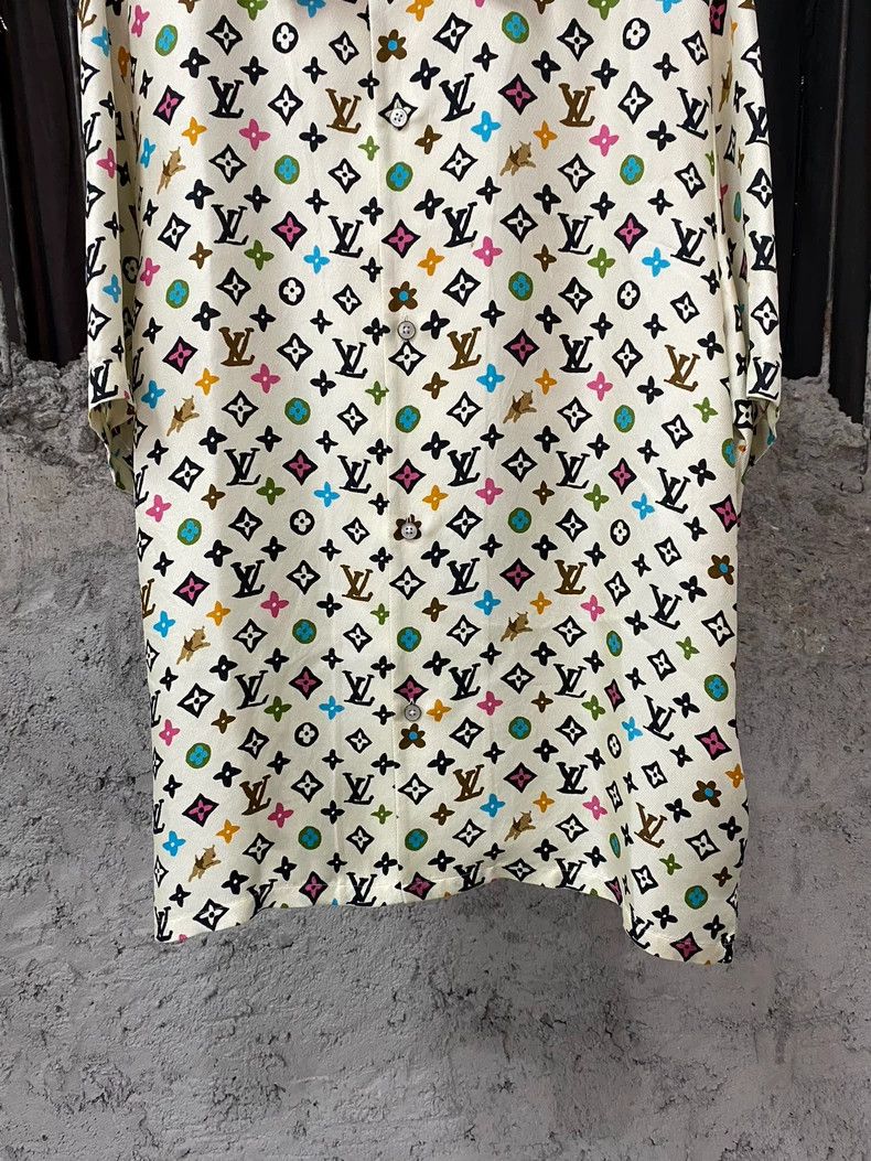 Louis Vuitton louis vuitton silk short sleeve shirt Size US S / EU 44-46 / 1 - 4 Thumbnail