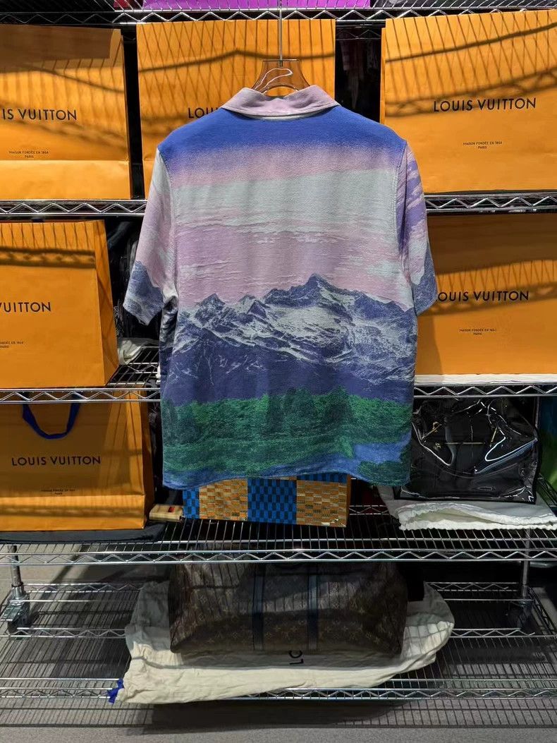 Louis Vuitton Louis Vuitton multi-color short sleeve shirt Size US L / EU 52-54 / 3 - 4 Thumbnail